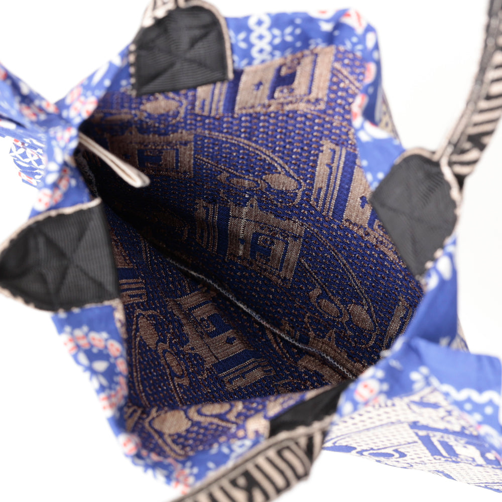Pony Portable Cassette Player Jacquard Small Frill Tote Natural / BBB-2184-26ms-c1