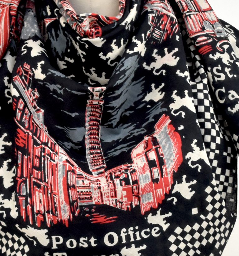 London scarf black