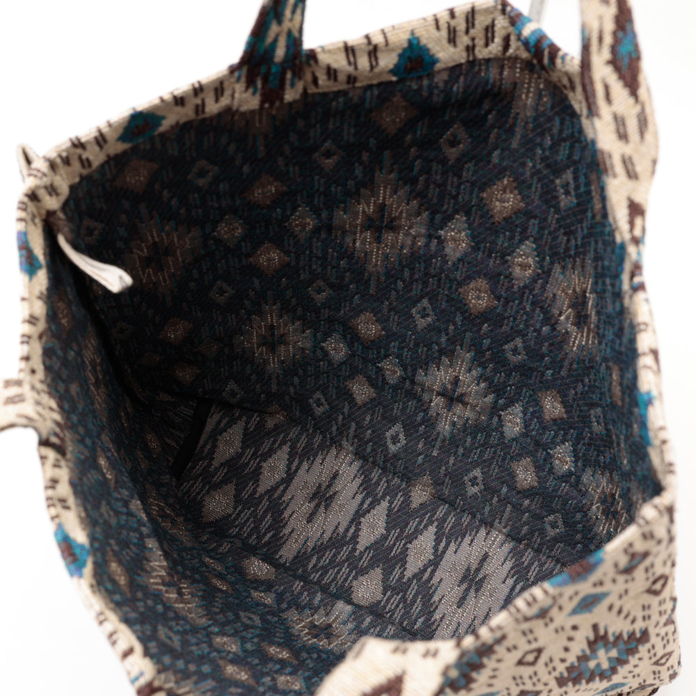 Iroquoise Jacquard Tote Bag / BBB-2195-26fw-c1 Natural